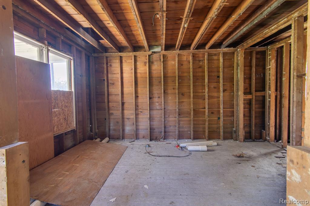 985 FERNHILL Street, Highland Park, MI 48203 — Photo 7