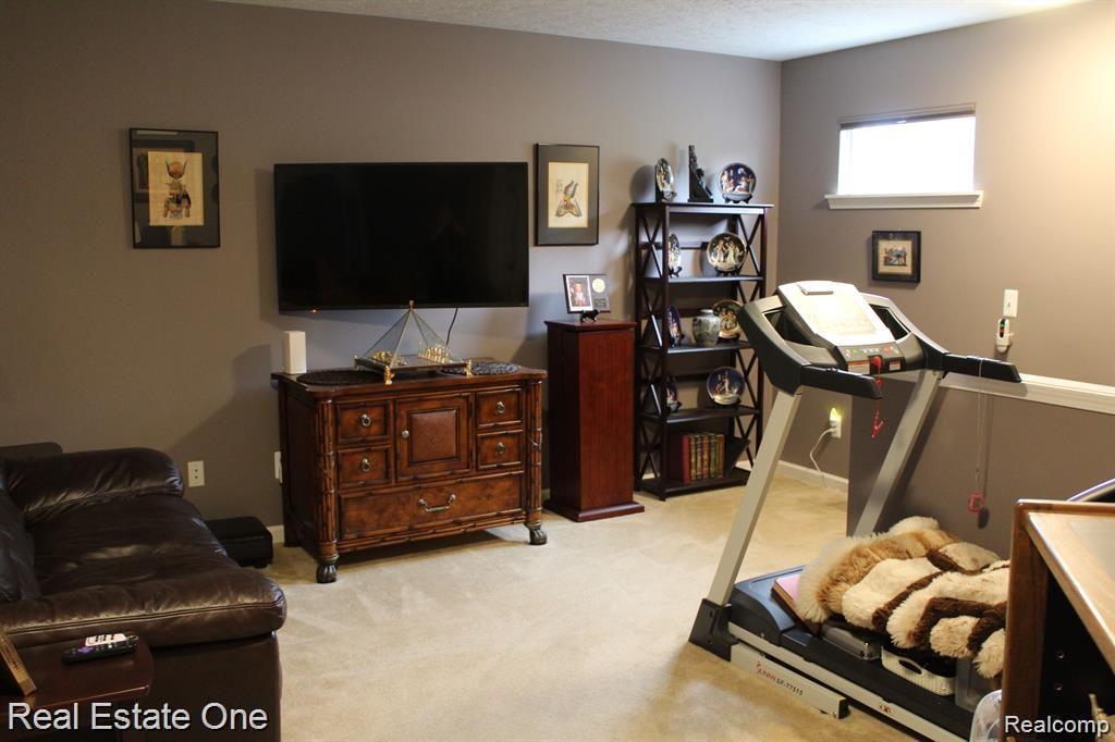 895 SPIREA, Howell, MI 48843 — Photo 26