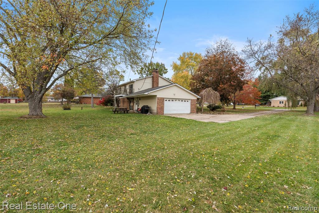 5122 Elizabeth Lane, Almont, MI 48003 — Photo 36