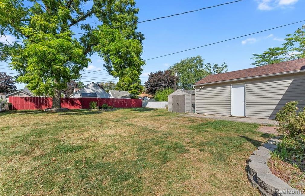 4924 Huron Street, Dearborn Heights, MI 48125 — Photo 24