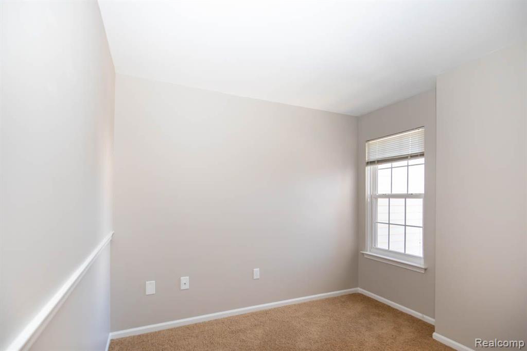 475 CHERRY ORCHARD Road, Canton, MI 48188 — Photo 35