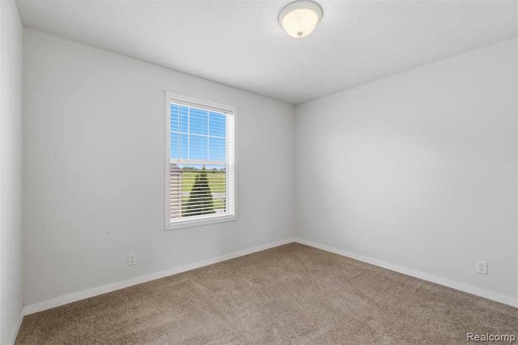 11766 Cedarbrook Drive, South Lyon, MI 48178 — Photo 15