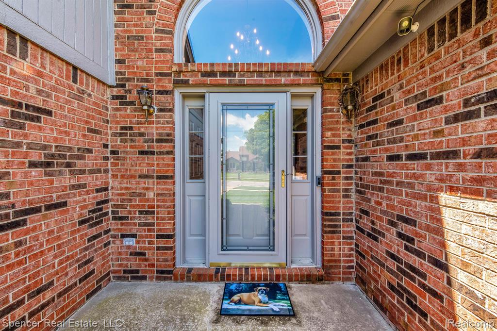 600 TURNBULL Street, Lapeer, MI 48446 — Photo 3