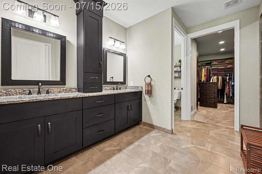 720 Scott Drive, Highland, MI 48356 — Photo 16