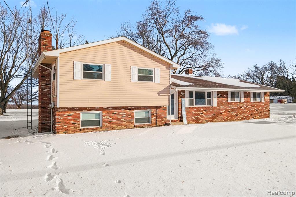 6359 E Bristol Road, Burton, MI 48519 — Photo 5