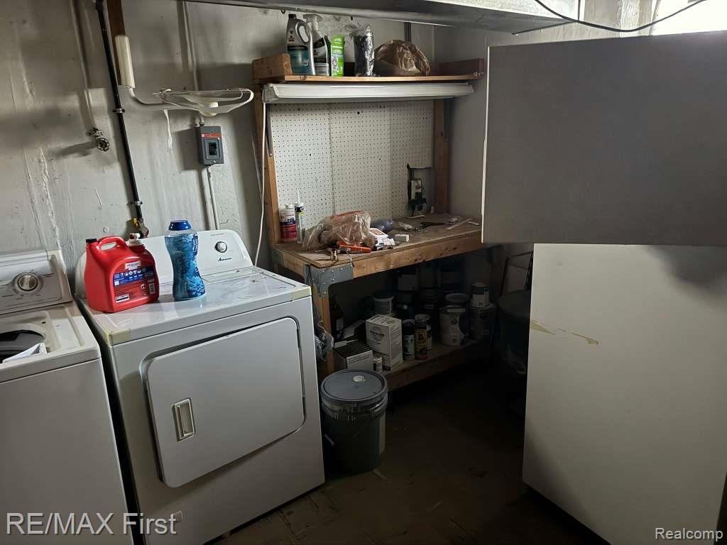 406 N Campbell Road, Royal Oak, MI 48067 — Photo 17