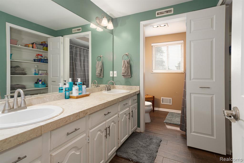 7152 Snow Apple Drive, Clarkston, MI — Photo 33