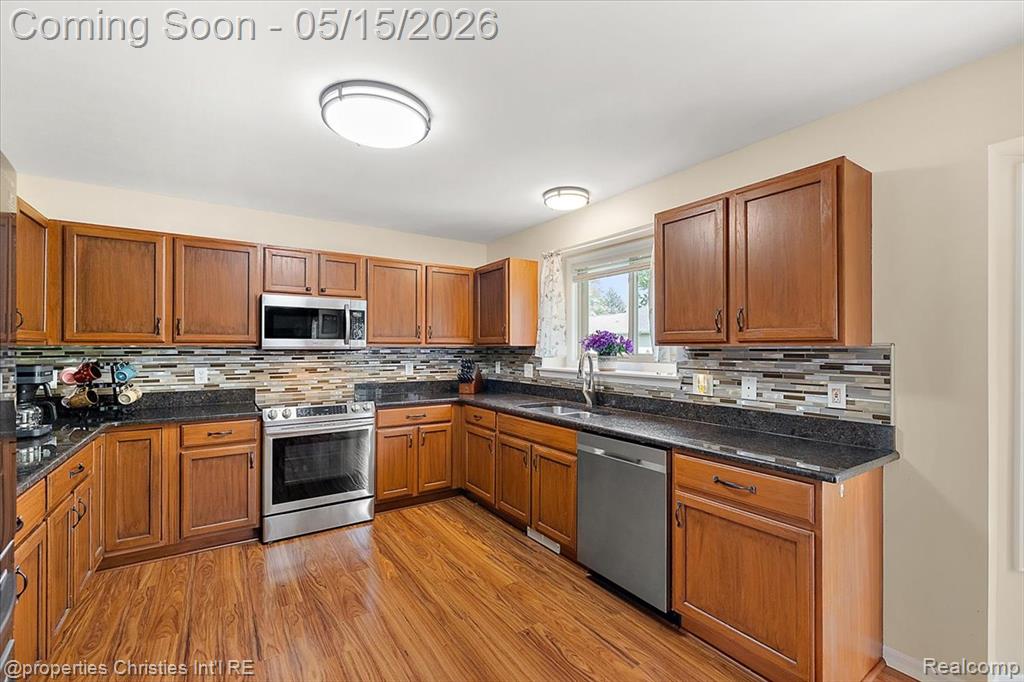25787 Kristel Court, New Baltimore, MI — Photo 14
