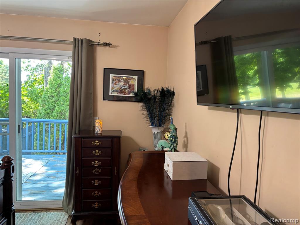 4817 Hickory Drive, Highland, MI 48356 — Photo 17