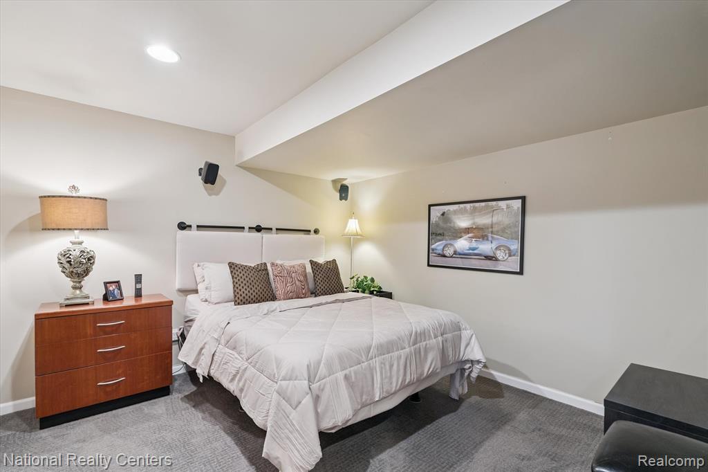 730 Berwick Court, Highland, MI — Photo 57