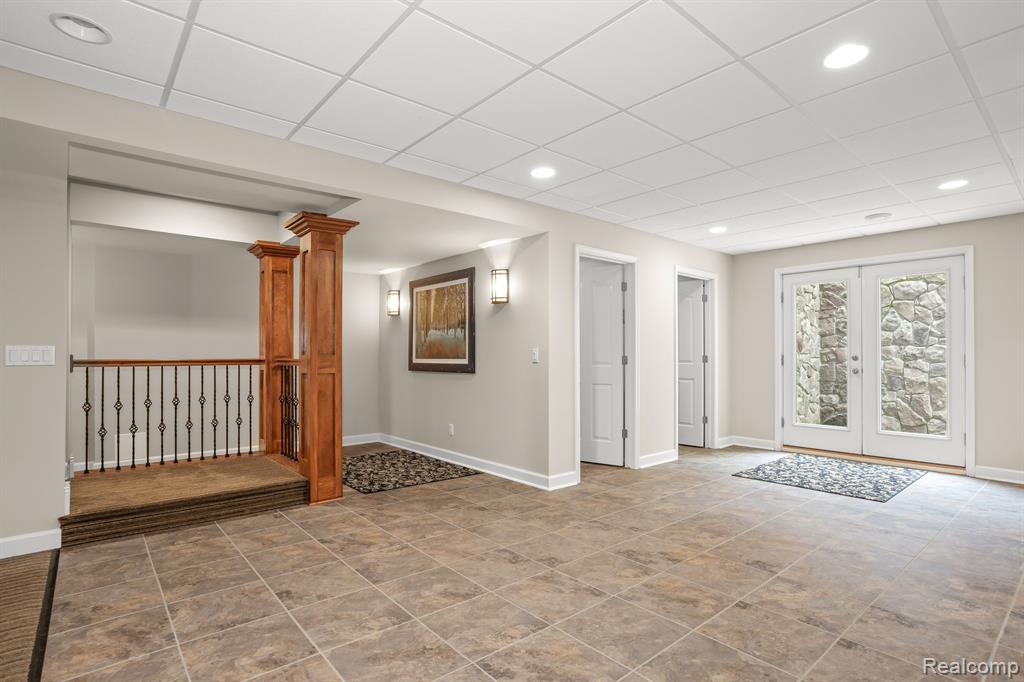 50548 AMBERLEY Boulevard, Canton, MI 48187 — Photo 48