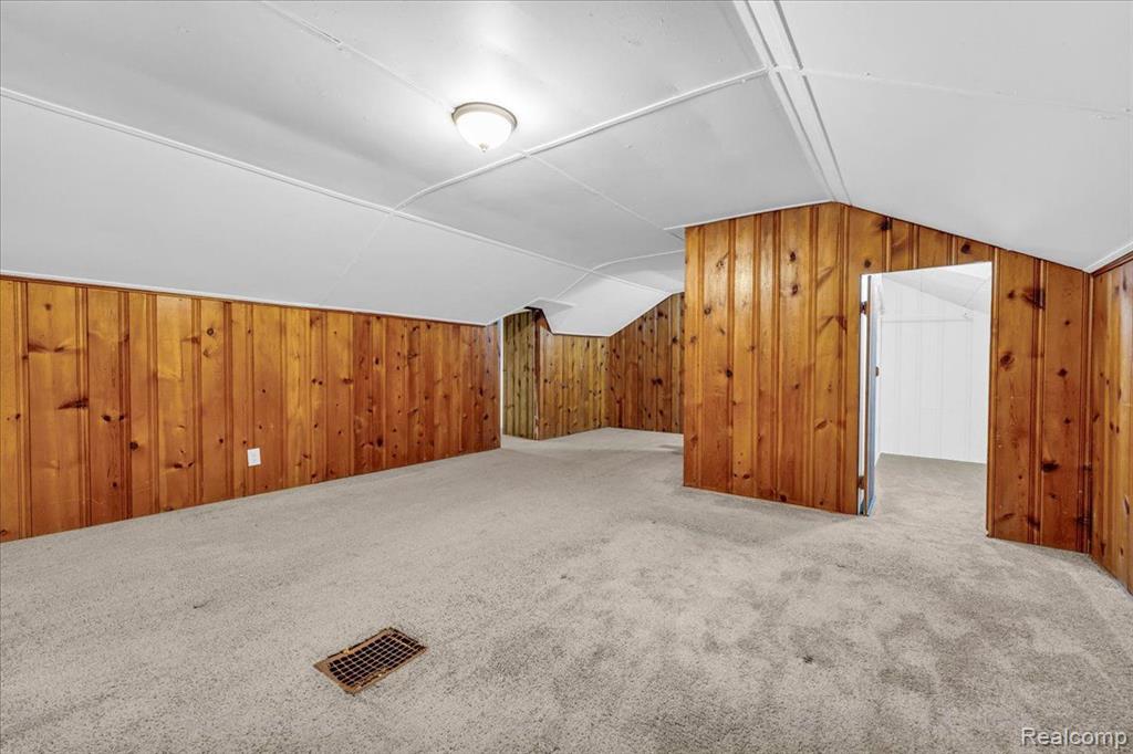 5585 CADIEUX Road, Detroit, MI 48224 — Photo 17