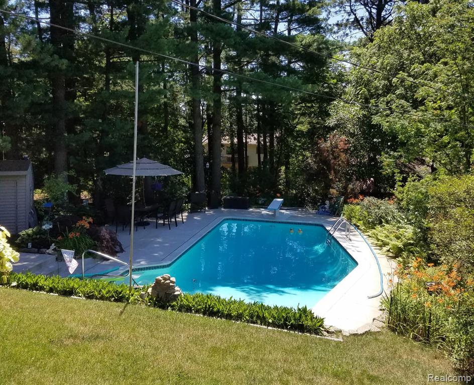 6579 Balmoral Terrace, Clarkston, MI — Photo 4