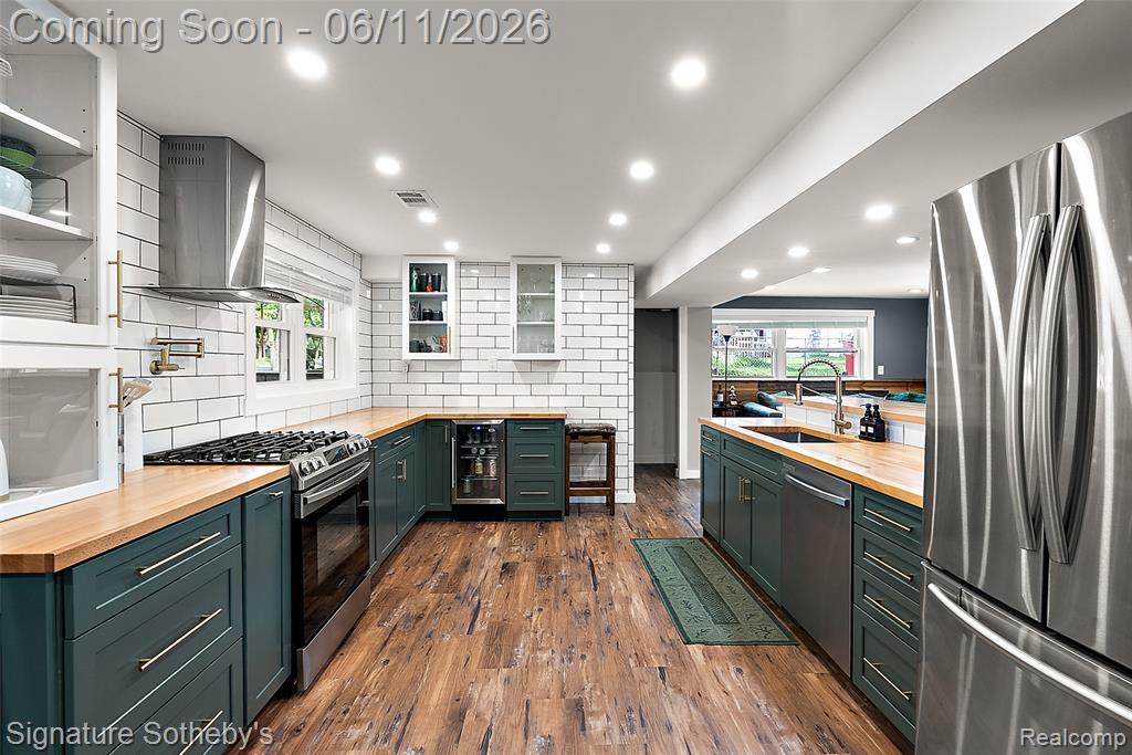 954 Panorama Drive, Milford, MI 48381 — Photo 10
