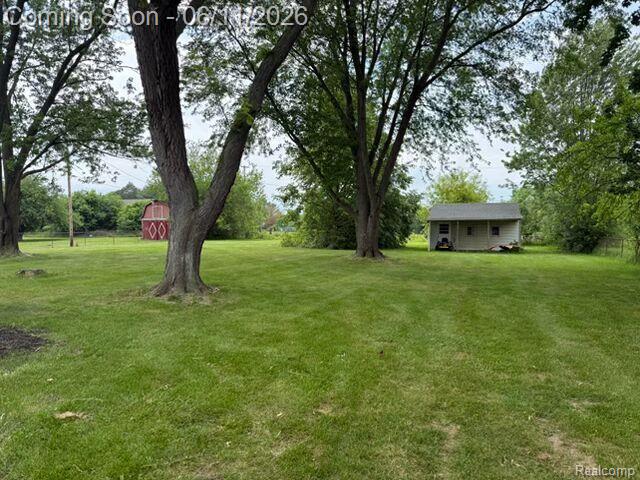 7470 Porter Road, Grand Blanc, MI 48439 — Photo 4