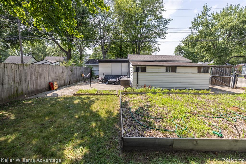 5981 N Dowling Street, Westland, MI — Photo 27