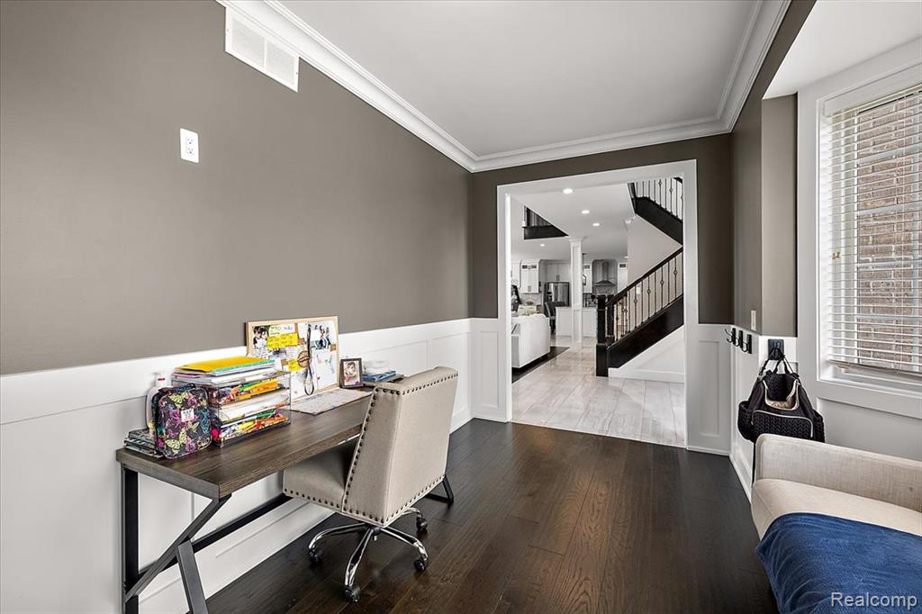 46930 Riverpark E, Macomb, MI 48044 — Photo 23