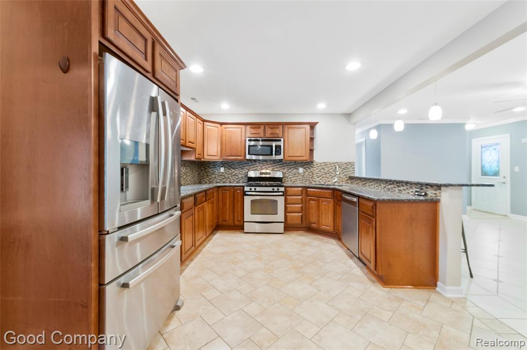 48703 W Ranch Drive, Chesterfield, MI — Photo 3