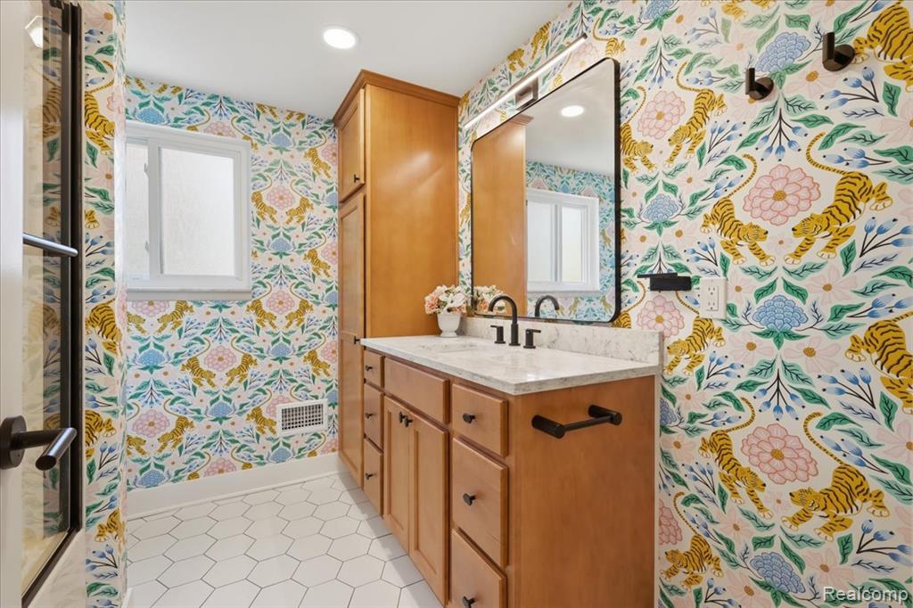 52448 Belle Arbor, Utica, MI 48316 — Photo 29