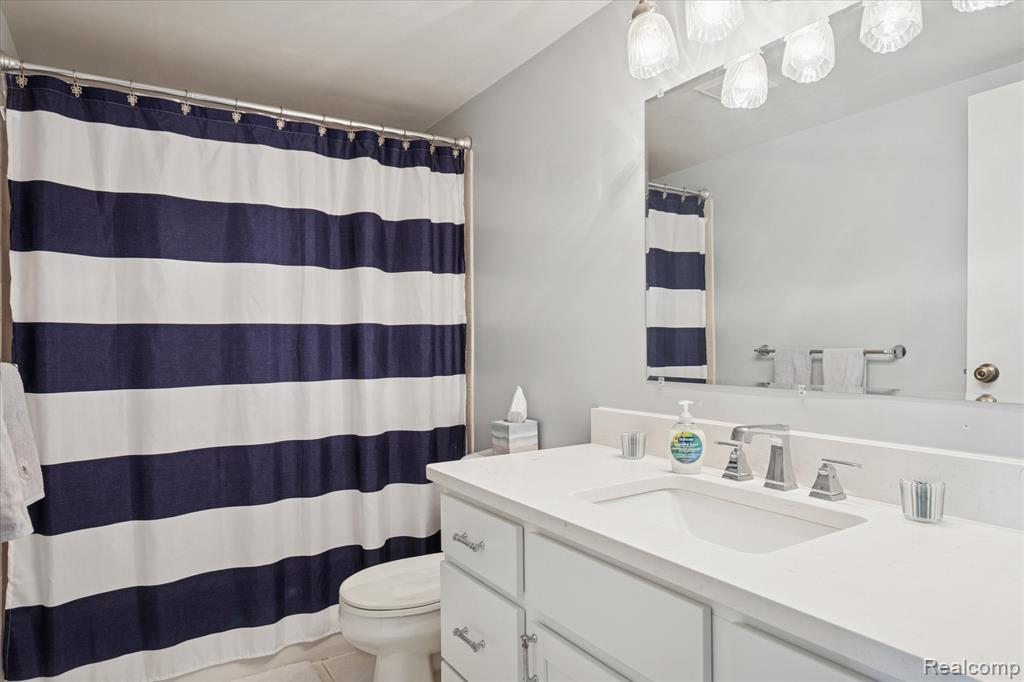61049 Greenwood Drive, South Lyon, MI 48178 — Photo 21