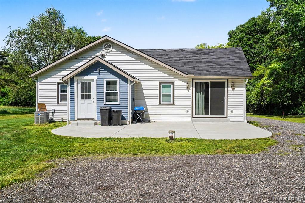 5380 Center Street, Clarkston, MI