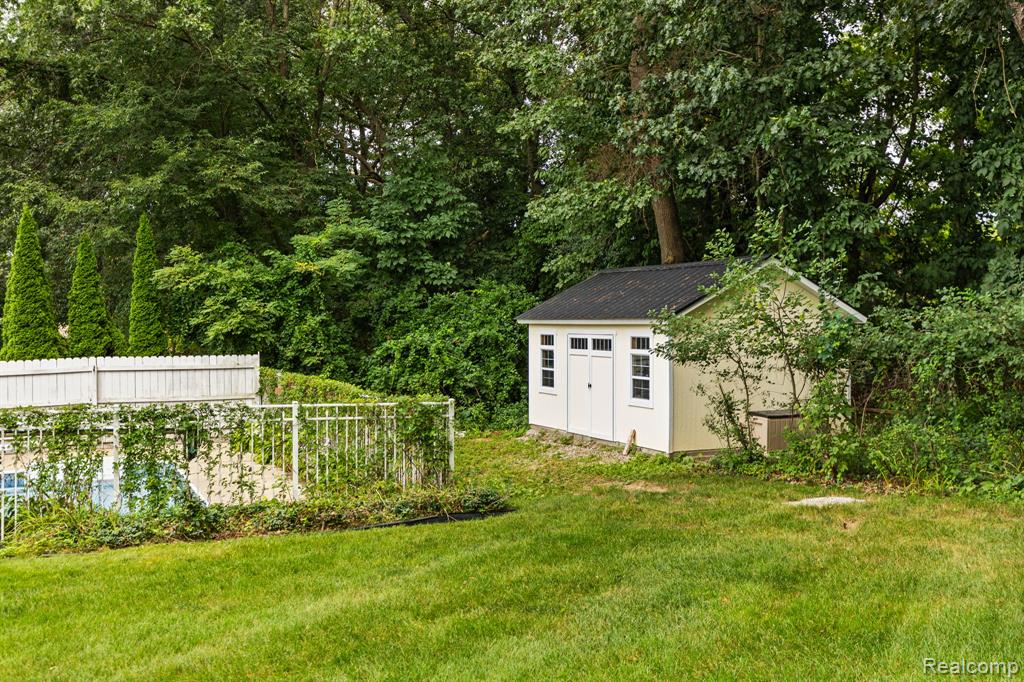 7854 Open Meadows Drive, Brighton, MI 48116 — Photo 61