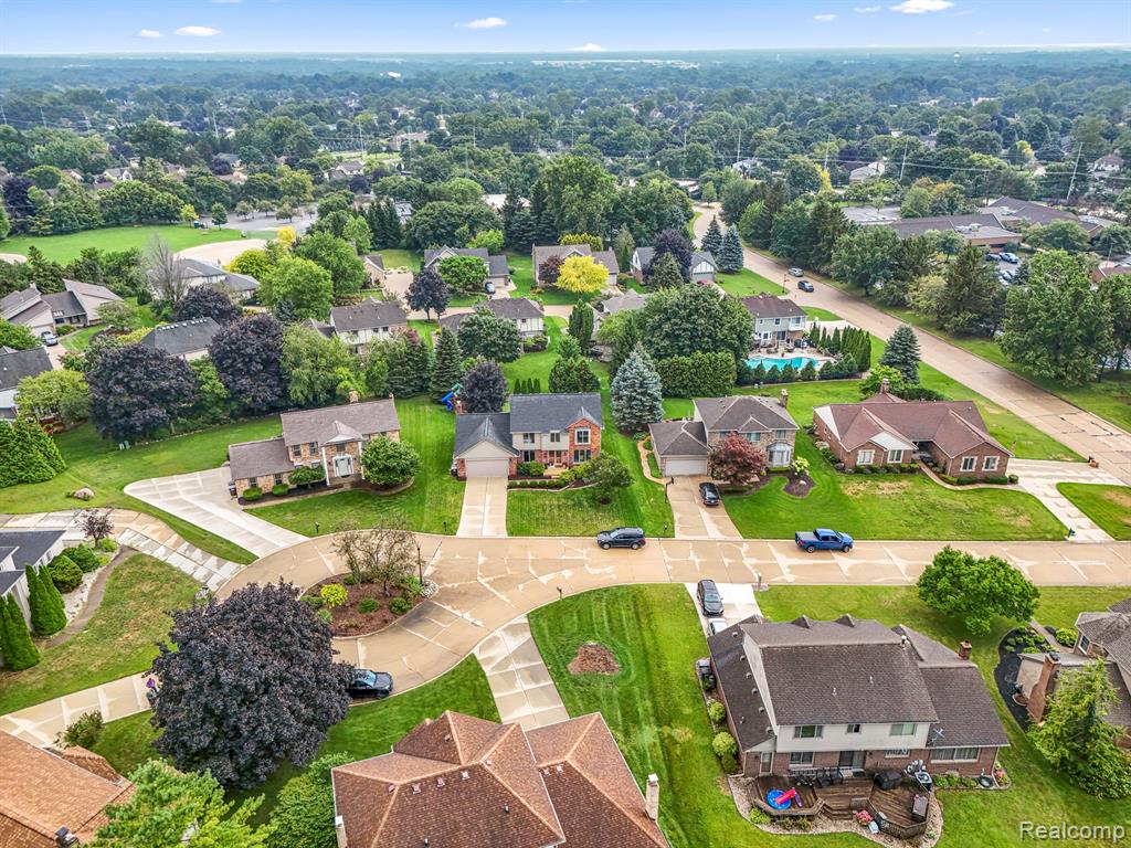 41725 Pon Meadow Court, Northville, MI 48168 — Photo 7