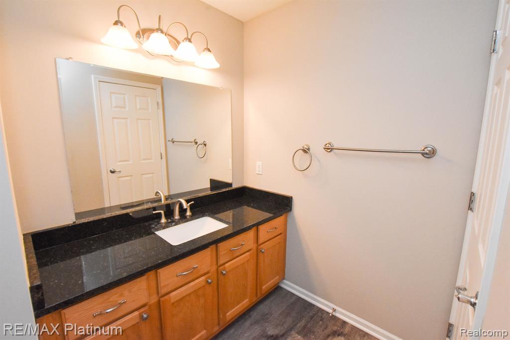 2180 KNOTTY PINE Trail, Howell, MI 48855 — Photo 18