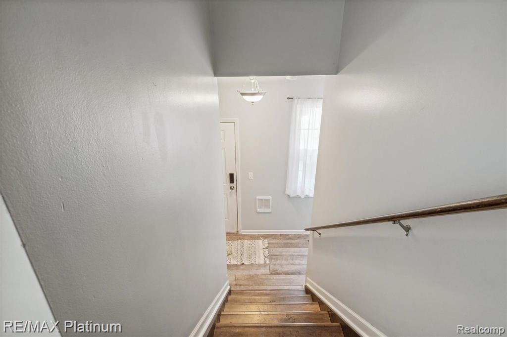 3380 KNEELAND Circle, Howell, MI 48843 — Photo 2