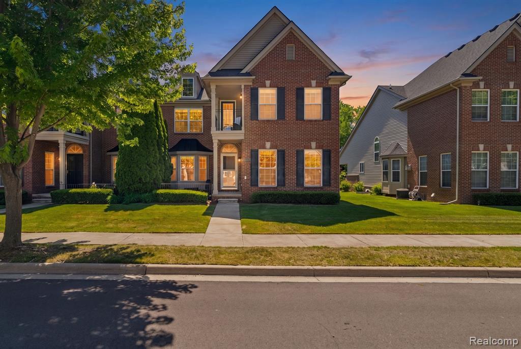 42682 Park Cresent Drive, Sterling Heights, MI 48313 — front exterior