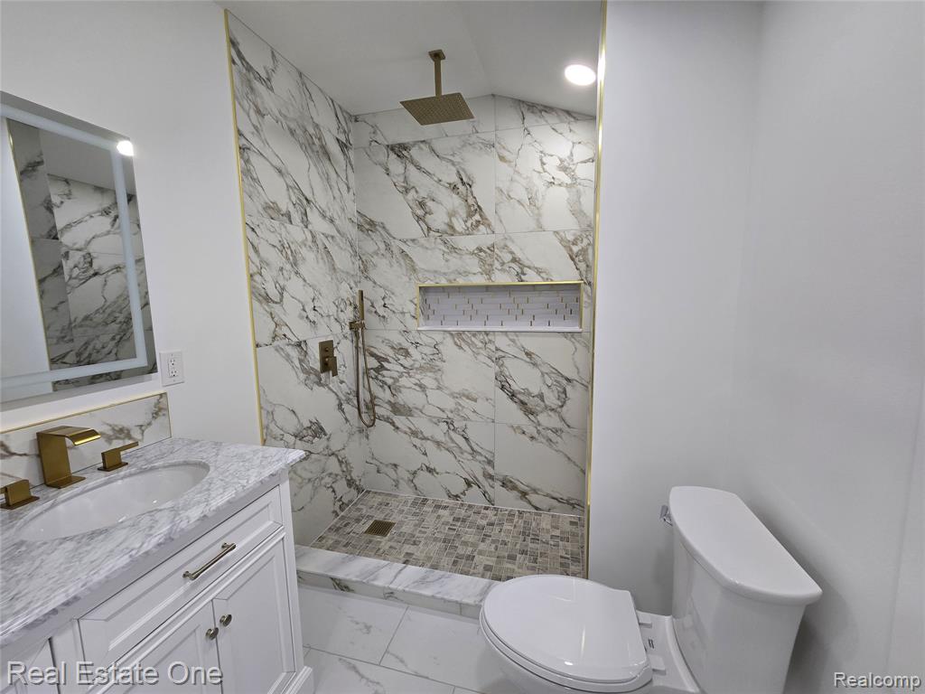 953 Kings Highway, Lincoln Park, MI 48146 — Photo 20