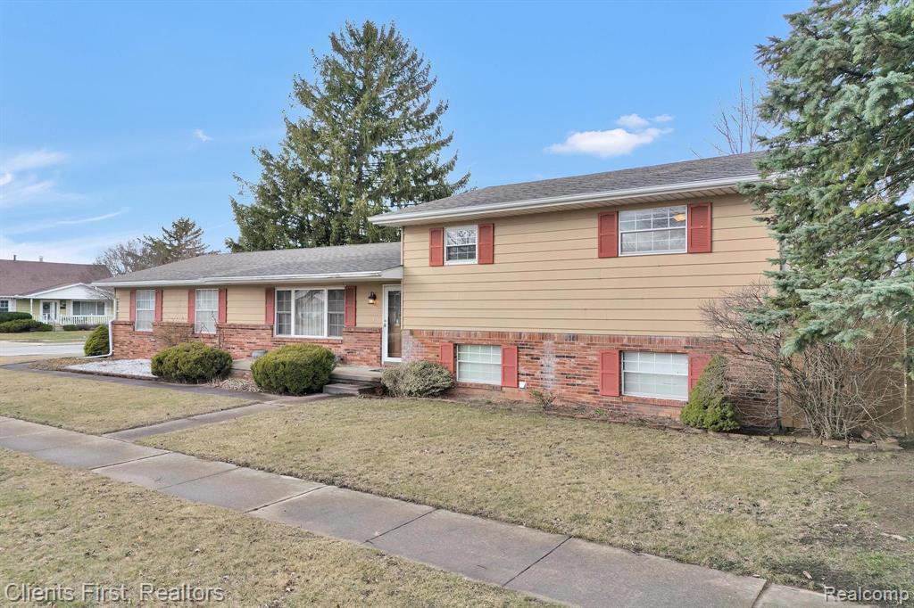 700 TOLL Street, Monroe, MI 48162 — Photo 31