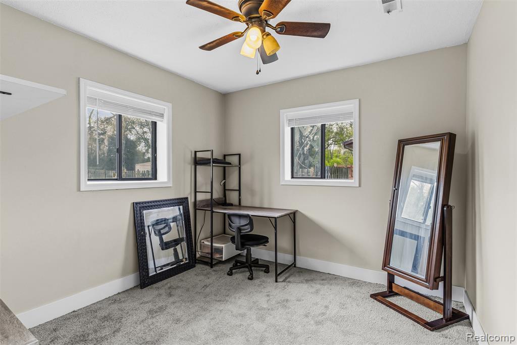 5710 Lake Grove Drive, White Lake, MI 48383 — Photo 20
