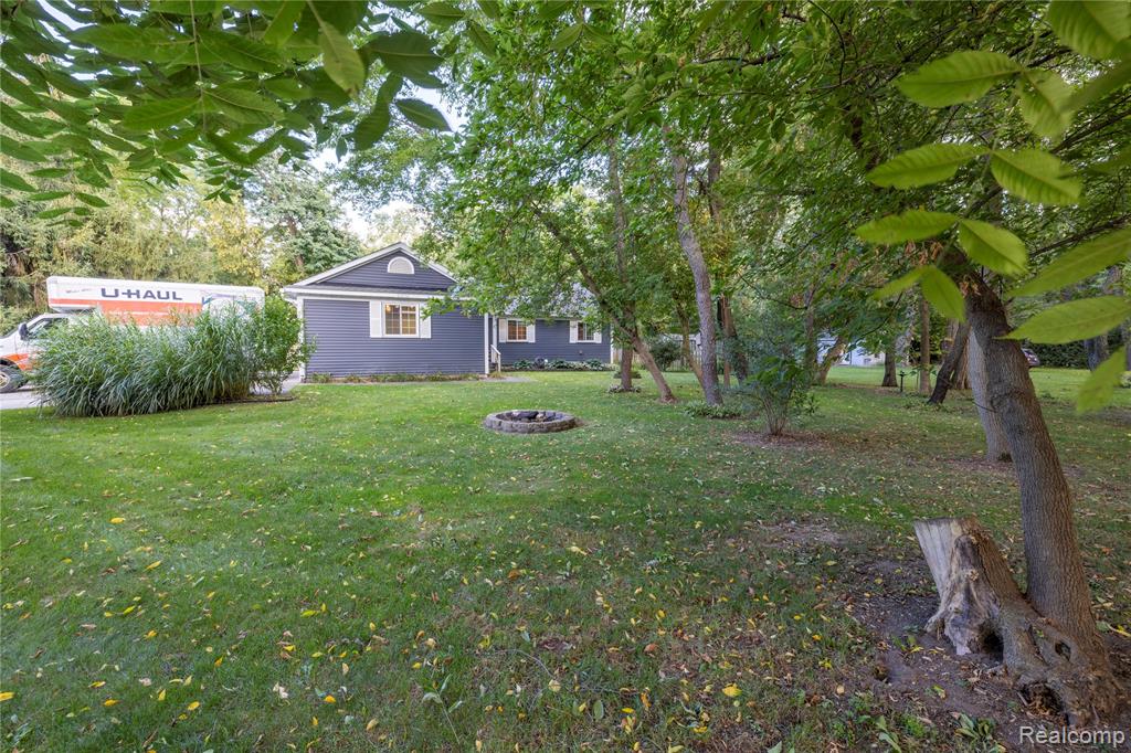 5150 Carroll Lake Road, Commerce Twp, MI 48382 — Photo 24