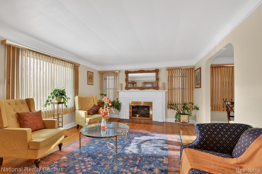 3956 HARVARD Road, Detroit, MI 48224 — Photo 9
