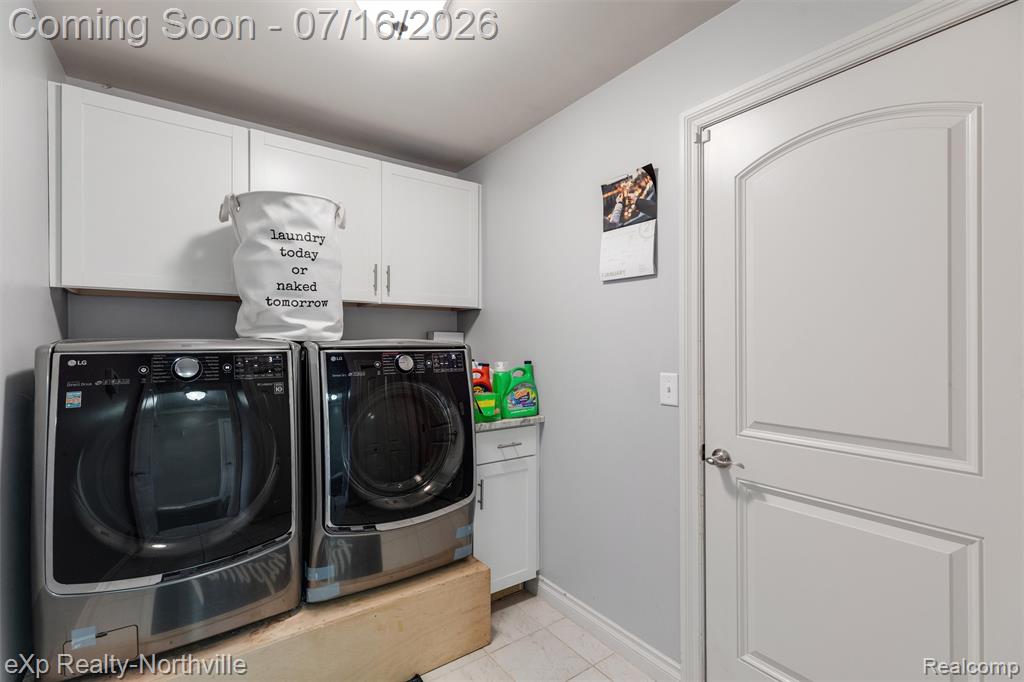 7225 Castell Boulevard, Belleville, MI 48111 — Photo 13