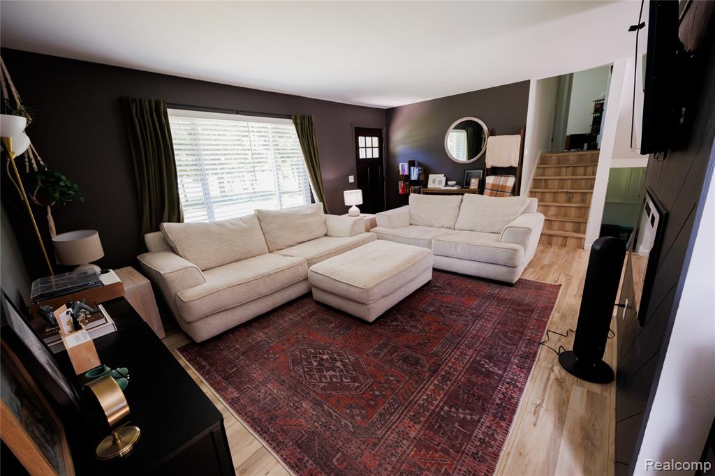 9420 Denton Hill Road, Fenton, MI 48430 — Photo 3