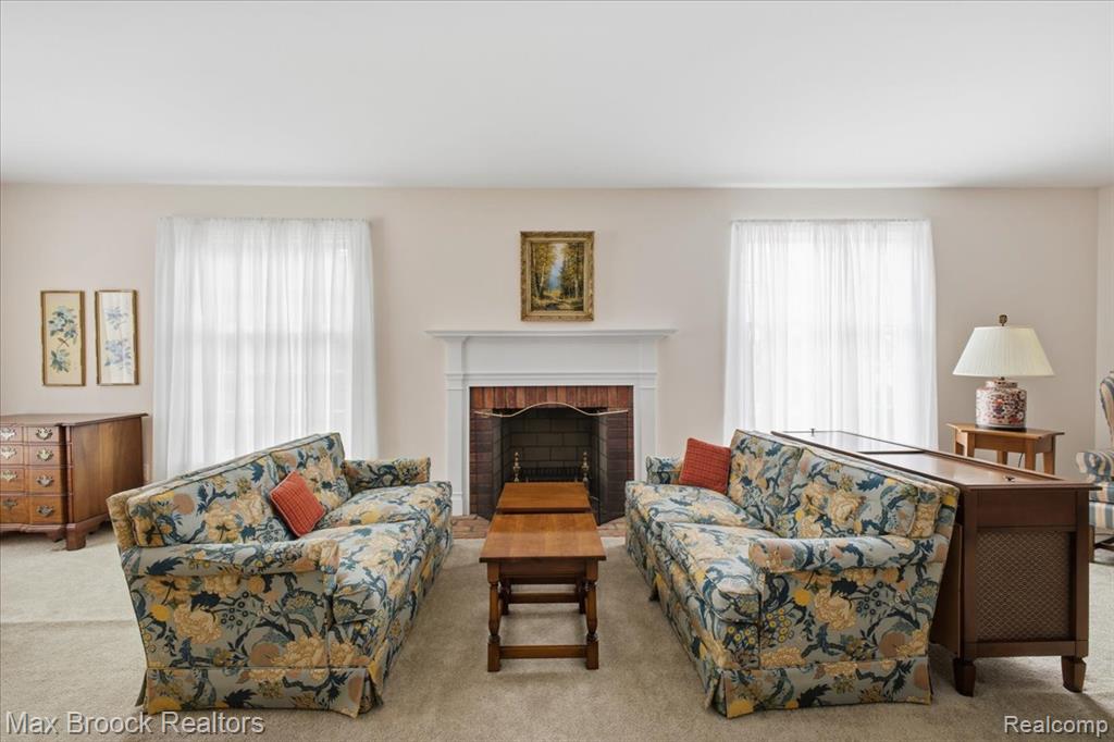 5956 Pinecroft Drive, West Bloomfield, MI — Photo 6