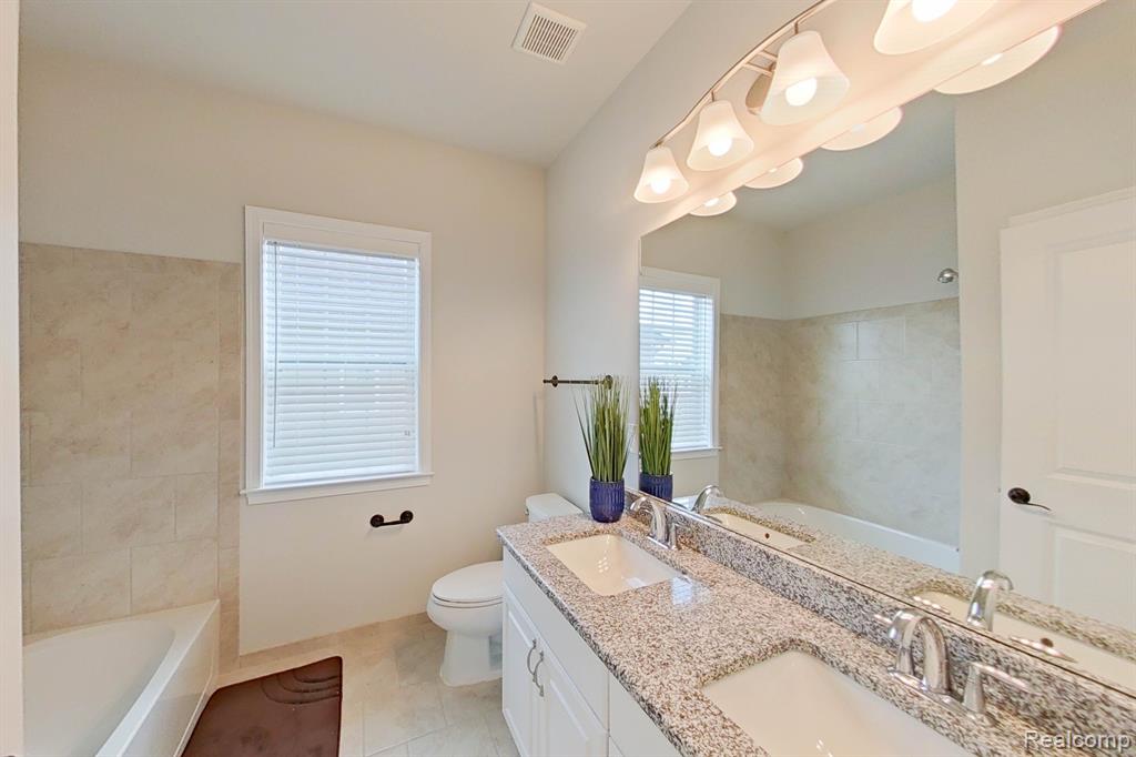 2441 BLACKWOOD, Canton, MI 48188 — Photo 39