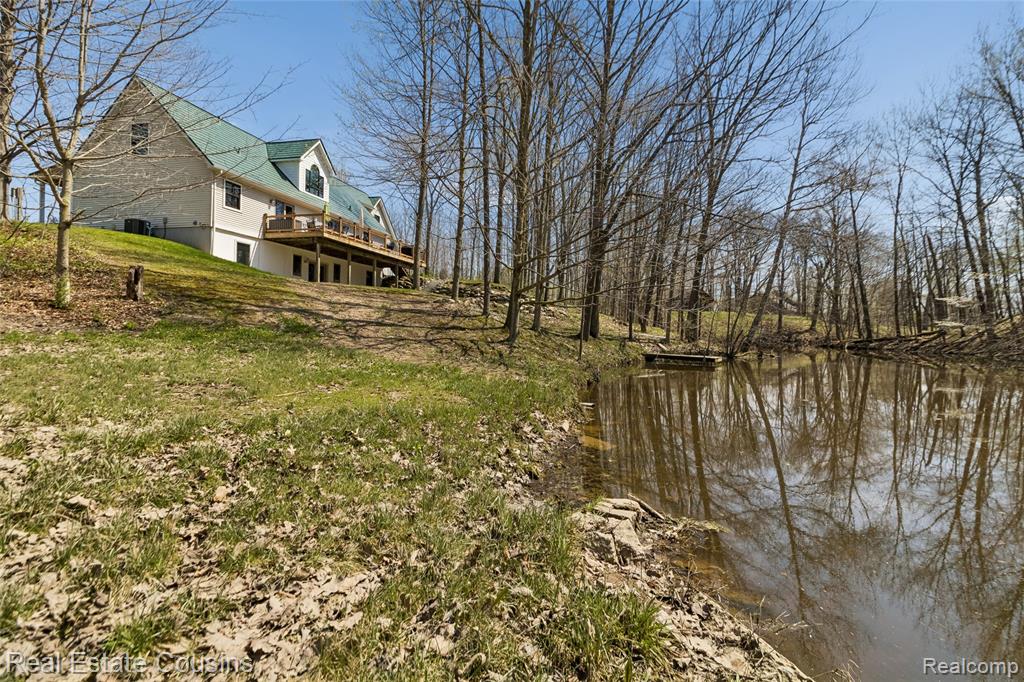 7249 Driftwood Drive, Fenton, MI 48430 — Photo 46