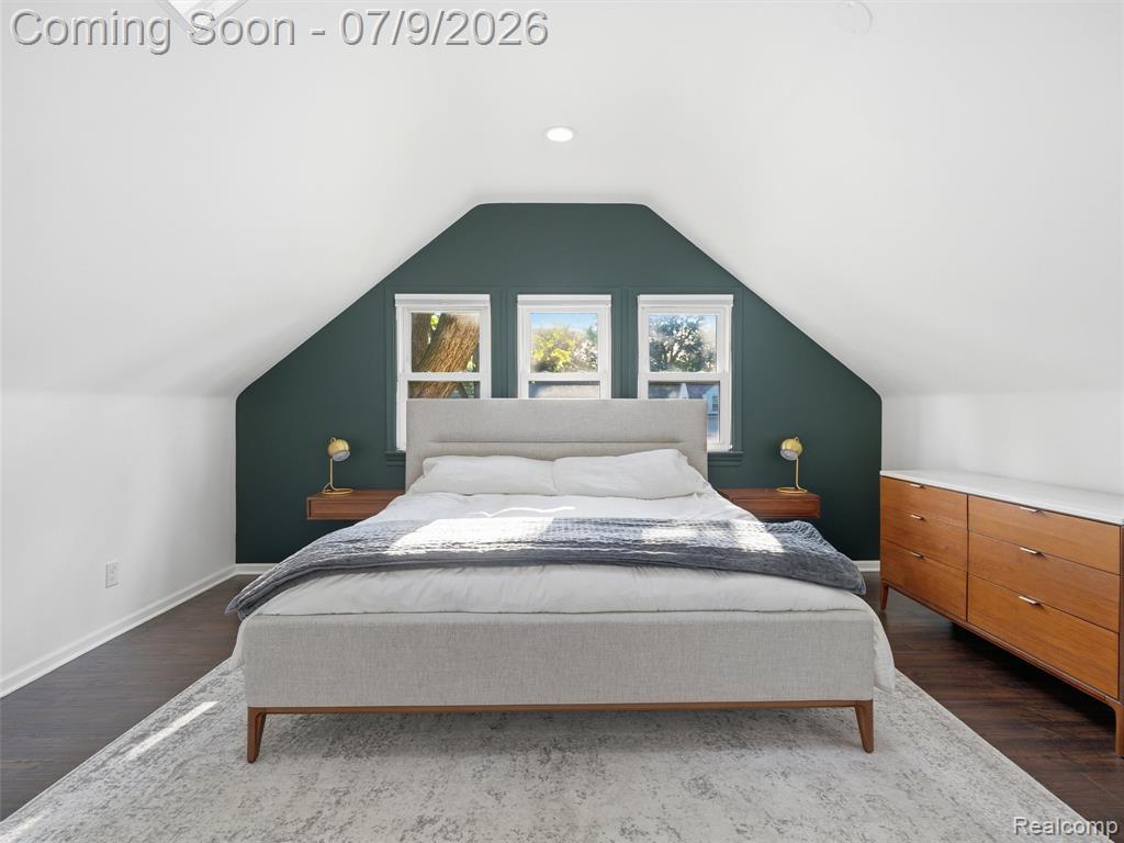 622 N Rembrandt Avenue, Royal Oak, MI 48067 — Photo 10