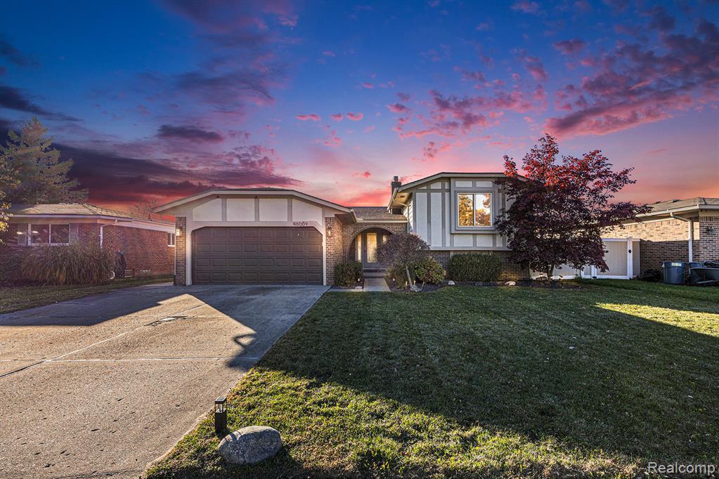 46009 Donahue Avenue, Macomb, MI 48044 — front exterior