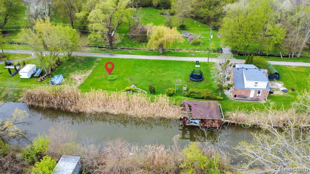 7840 Michael, Newport, MI 48166 — Photo 5