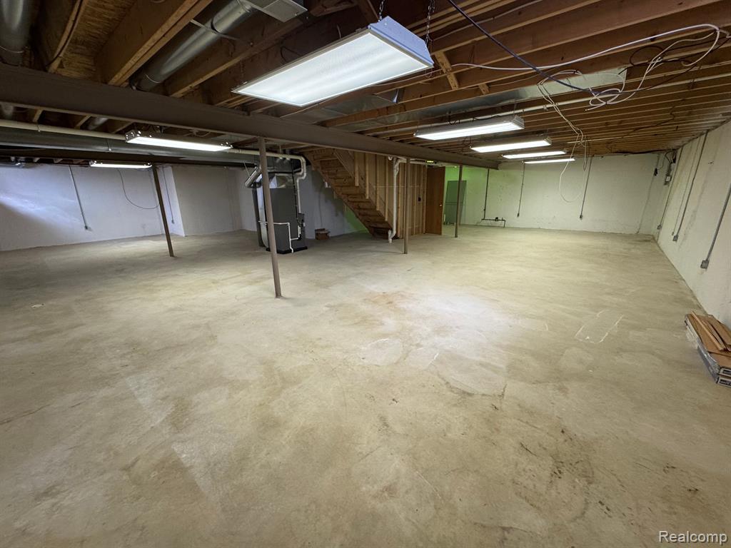 52702 HUNTERS POINTE, Macomb, MI 48042 — Photo 20