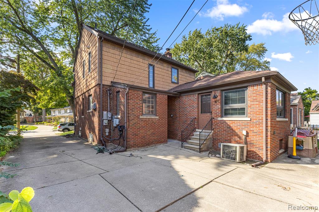 745 Beechmont Street, Dearborn, MI 48124 — Photo 43