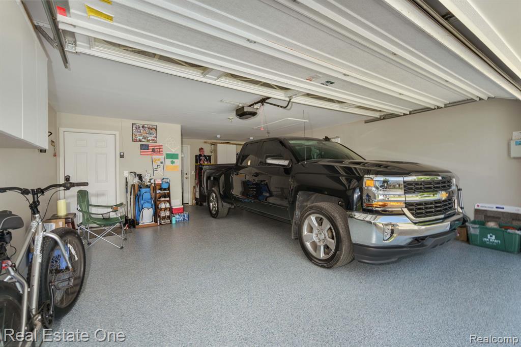 9545 Crown Ridge Drive, White Lake, MI — Photo 39