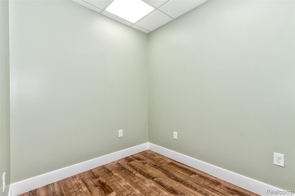 16841 Schaefer Highway, Detroit, MI 48235 — Photo 32