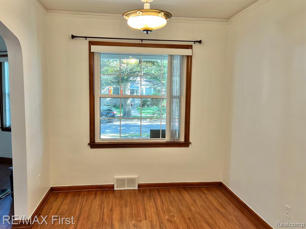 559 Gardendale Street, Ferndale, MI 48220 — Photo 6