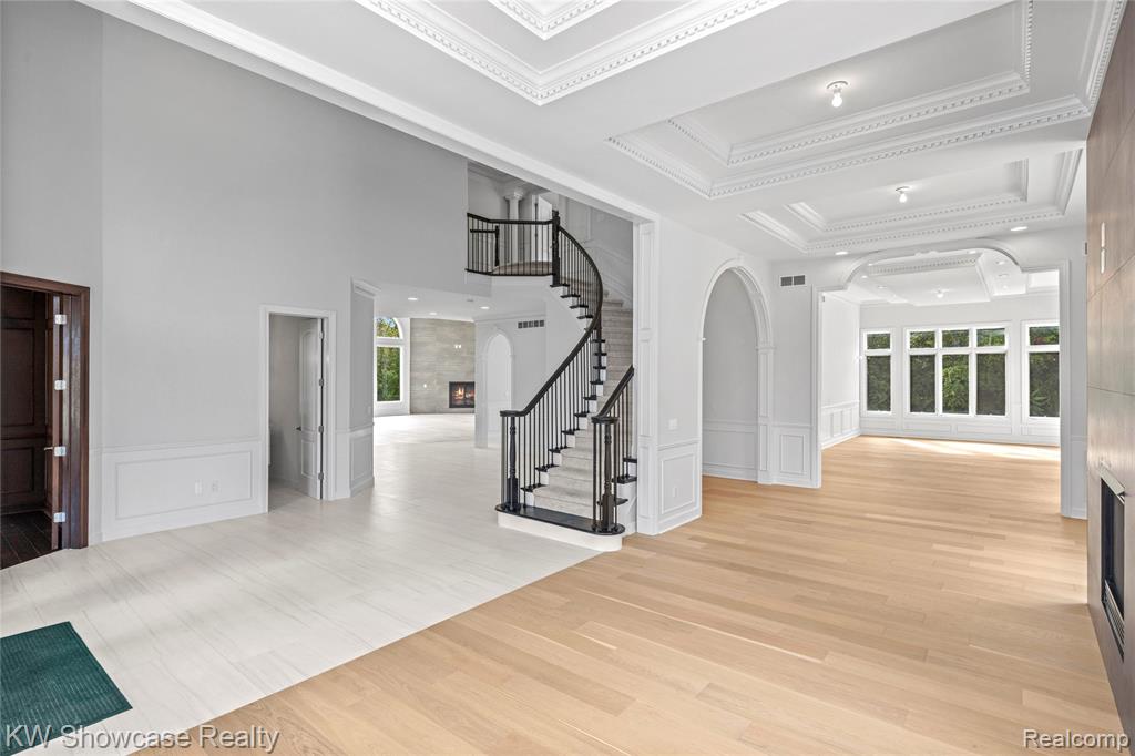 5512 Essex Court, West Bloomfield, MI — Photo 19