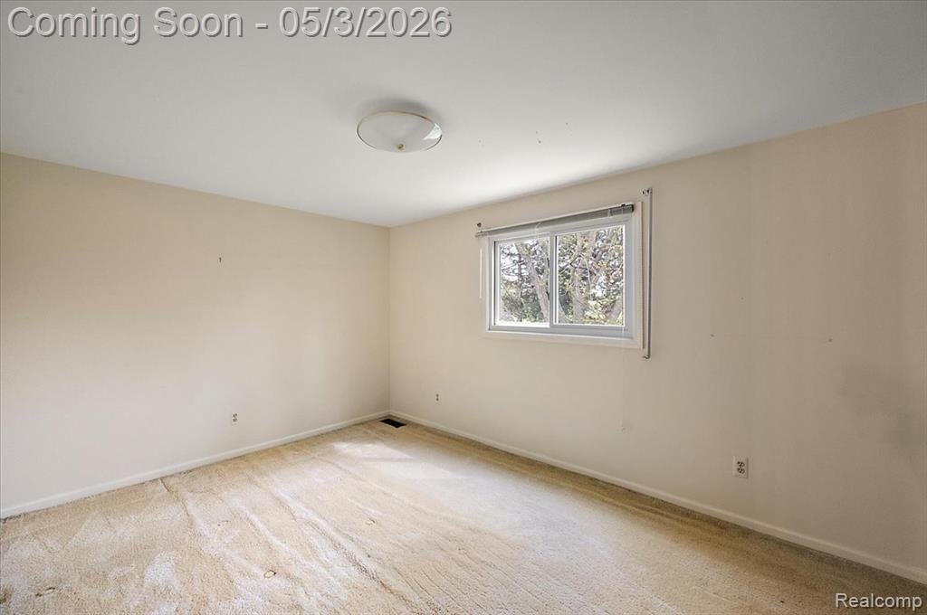 4821 School Bell Lane, Bloomfield Hills, MI 48301 — Photo 28